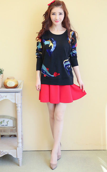 一襲半身小黑裙，解鎖女神范穿搭新境界